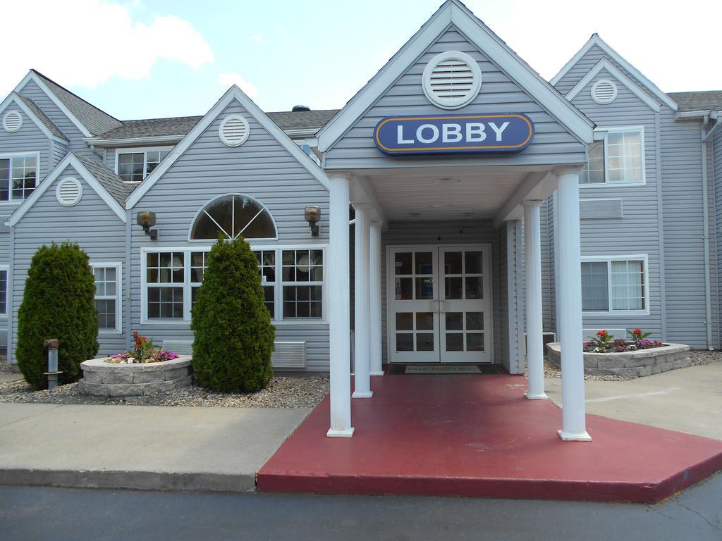 Microtel Inn By Wyndham - Albany Airport Летем Екстер'єр фото
