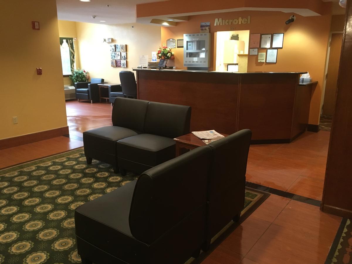Microtel Inn By Wyndham - Albany Airport Летем Екстер'єр фото