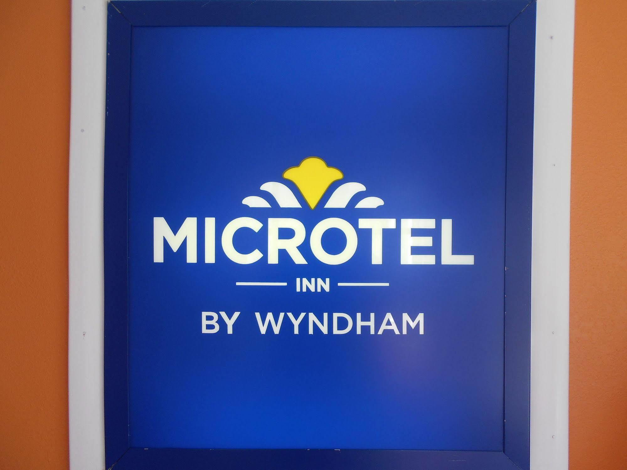 Microtel Inn By Wyndham - Albany Airport Летем Екстер'єр фото